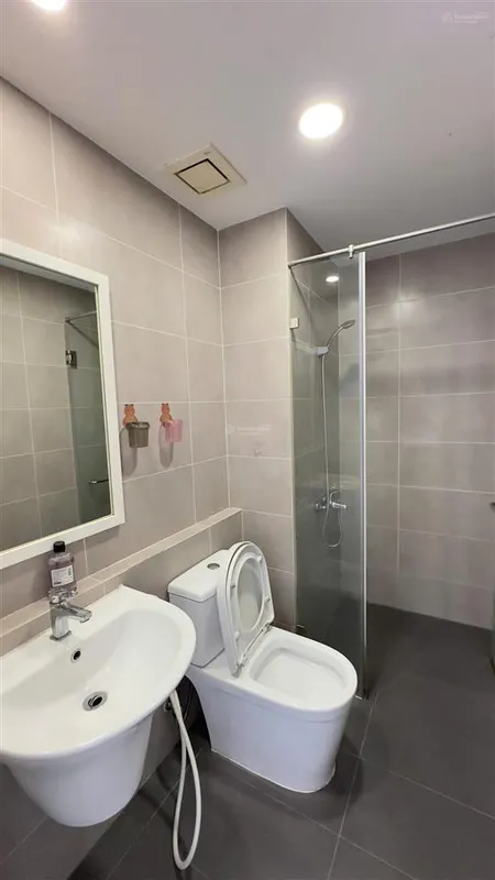 Chính chủ cần bán nhanh ch 3pn 2wc đầy đủ nội thất sổ hồng có hỗ trợ vay