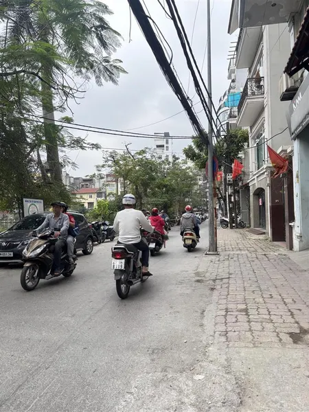 Bán nhà trung tâm ba đình 38m 5 tầng giá chào 9.5 tỷ nhà mới ở ngay full nội thất gần hồ điều hoà