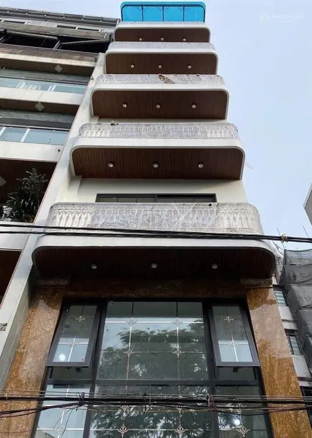 Căn hộ dv yên lãng lô góc ôtô vào nhà kinh doanh thang máy 25 phòng kk full nội thất