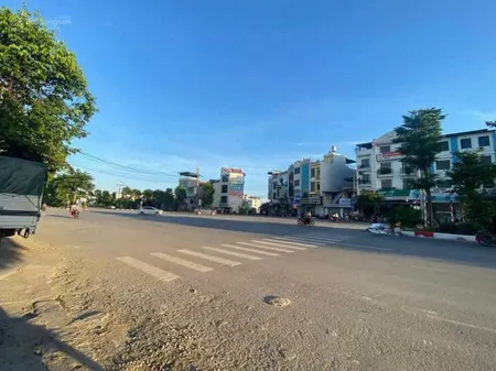 Bán nhà đồng maihn, 4.7 tỷ chính chủ 30m2, 3.5 tầng. cách vin cao viên 1 km