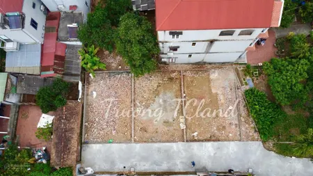 Hàng phân lô f0 nội bài 83m2 đường rộng 4m hơn 1km ra tới sân bay nội bài