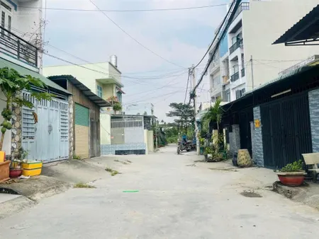 Đất thổ cư (4x16.5m) hẻm xe hơi gần trường cao đẳng điện lực (2 lô liền kề)