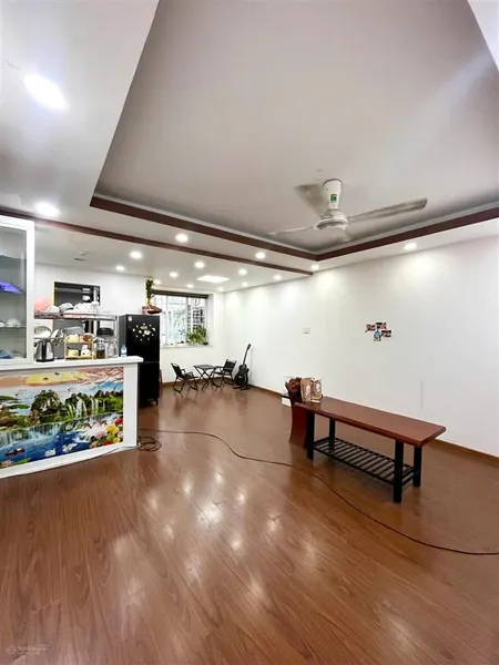 Cần bán gấp căn hộ phú lợi phường 7, q8 dt 77m2 , 2 phòng ,1wc giao thông thuận tiện di chuy