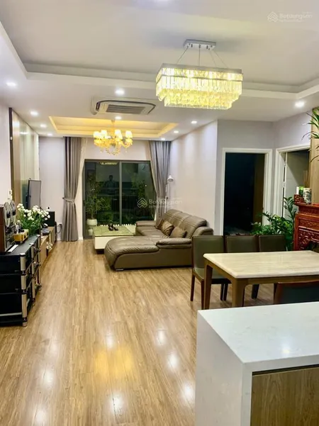 Hiếm, rẻ nhất goldsilk vạn phúc, căn góc 127m2 3n3w, tầng trung, ban công khách rộng, giá chỉ 8,4tỷ