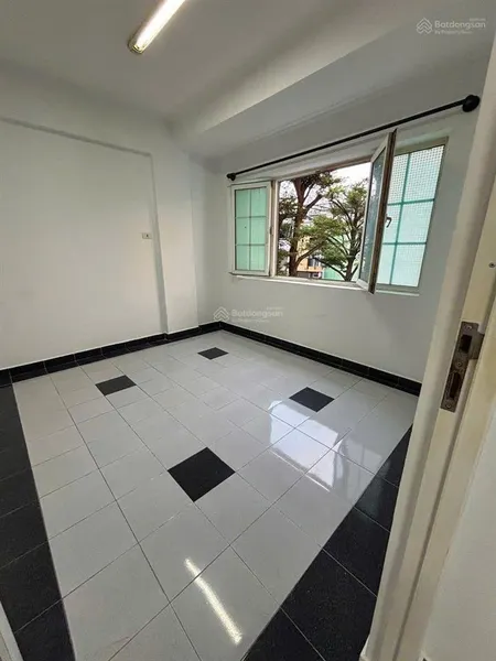 Chính chủ cần bán nhanh căn hộ chung cư bình phú 1 q6, 62m2, 2pn 1wc thoáng sạch đẹp giá 2.350 tỷ