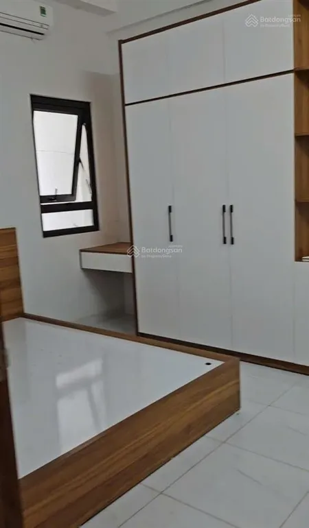 Chính chủ cần bán gấp không qua trung gian, chung cư ssh07 2pn 2wc đã có sổ. ban công đông nam