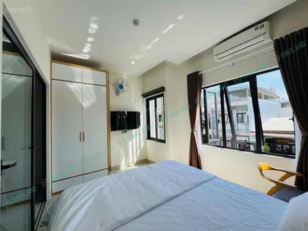 Gấp bán toà căn hộ 4 tầng phố hàn, tây đường 7,5m sát biển mỹ khê sẵn dòng tiền