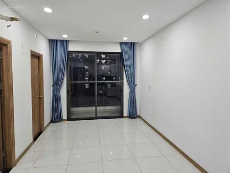 1 căn duy nhất bcons miền đông giá 1tỷ990 2pn 2wc diện tích 54m2. xem sổ và hình inbox