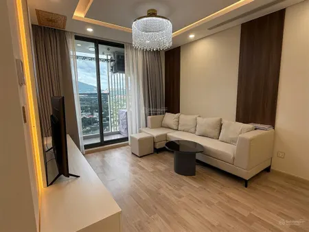 Hàng hiếm , căn 43 m2 , 1 pn , view sông , đối diện dự án sun , giá 3,3 tỷ nội thất cao cấp