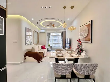 Chính chủ bán căn hộ sky garden 3 lầu cao, view trực diện bitexco & landmark 81