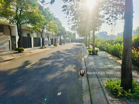 [update] căn góc n10.12 dt 235m2 giá 11ty2
