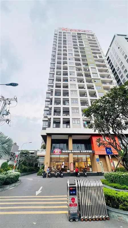 Căn hộ the eastgate đối diện ga metro bán căn 1pn+ 56,8m2 giá 2ty380 bao sổ