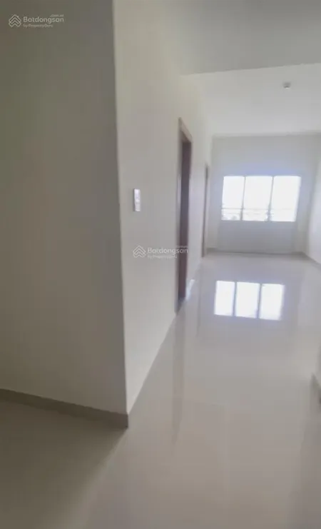 Căn hộ 2pn đã có sổ hồng nhận nhà ở liền cách hàng xanh chỉ 20p