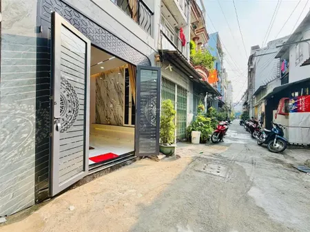 Bán nhà quận3 60m2, 3,5 tỷ tại lý chính thắng, có hỗ trợ cho vây 70%, dòng tiền thu nhập cao 25tr