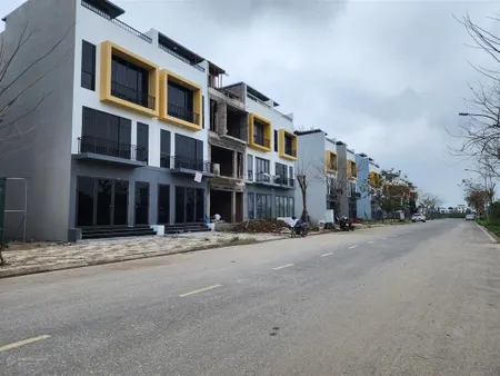 Bán shophouse 130m2, hơn 6 tỷ/căn ở phố nối house, yên mỹ, hưng yên