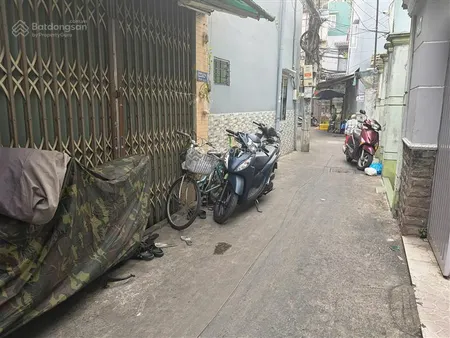 Bán nhà tôn đản quận 4, 3 tầng, 100m2, ngang to 5mét, dòng tiền 30t, sát vĩnh khánh, 9.98 tỷ