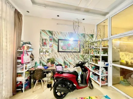 Hot nhà đẹp giá tốt bán nhà 5 tầng full nội thất về ở ngay tại quận hoàng mai ,tp hà nội