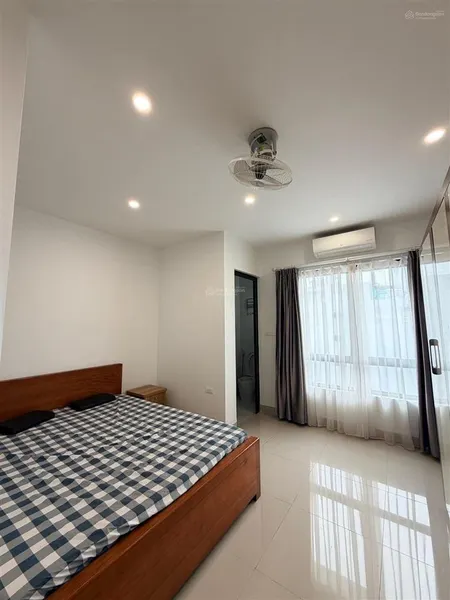 Bán tòa căn hộ dòng tiền ngõ 28 xuân la tây hồ 8 tầng thang máy đường rộng 3 thoáng