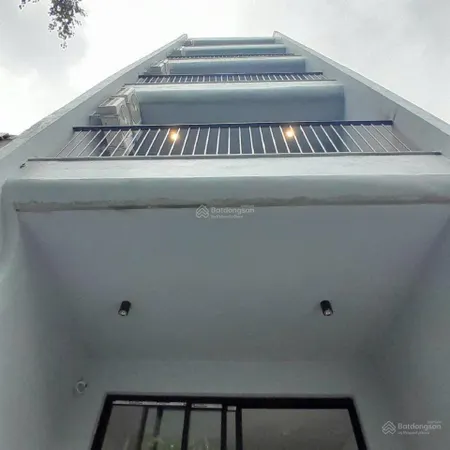 Bán nhà mới đẹp phố nhật chiêu tây hồ 63m2 * 5 tầng thang máy ngõ thông 11.7 tỷ