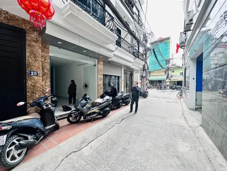 Bán nhà ngõ ô tô thông kinh doanh ô tô ngủ trong nhàthang máy thoáng trước sau.