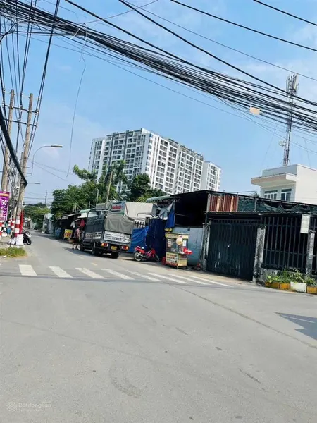 Đất phân lô gò cát,vuông a4 ,hẻm xe tải,phú hữu,pháp lí sạch quận9!!hiếm