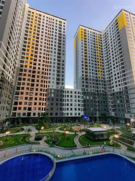 Cần bán căn hộ chung cư bcons garden đường phạm hữu lầu dĩ an hcm, loại 2 phòng ngủ 2wc ban công