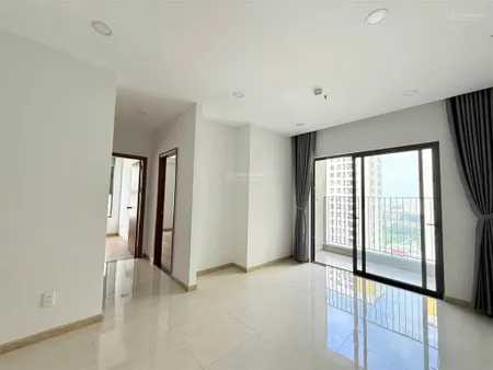 Cần bán căn góc chung cư bcons garden đường phạm hữu lầu dĩ an hcm, loại 2 phòng ngủ 2wc tầng cao