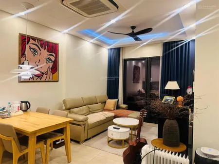 Bán gấp căn hộ 2pn, 2wc tại vinhomes d'capitale, giá 9,3 tỷ, dt 72m2, toà c7