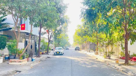 Đất mặt tiền t5 khu đô thị an bình tân dt 100m2 đường 13m