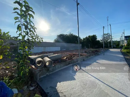 Vĩnh phú 38a 55m2 ( 5 x 11 ) thổ cư 50m2 , sổ riêng, đường ô tô, xây tự do giáp tp. hcm, ql 13