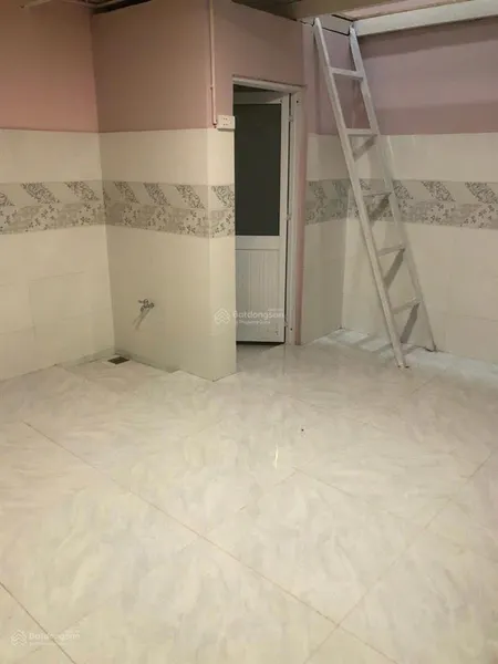 Nhà mặt tiền đường t8, tây thạnh, tân phú, 1 lầu, 6 phòng trọ cho thuê 18tr, dt 4x25m, giá 9.8 tỷ