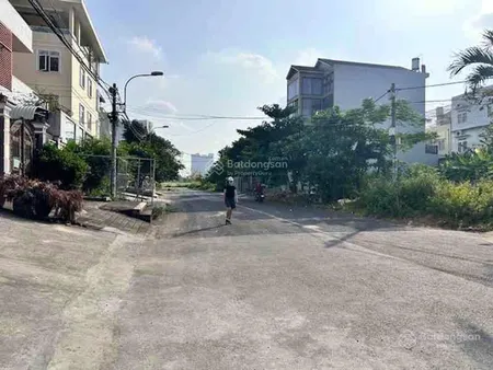 Siêu phẩm mặt tiền 16m kdc phong phú 5