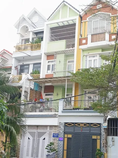 Bán nhà chỉ 6.15 tỷ 4 tầng kiên cố 75m2 4pn thới an 16 ( đường đôi tx25) gần lê thị riêng q12