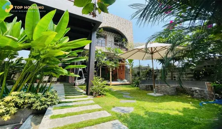 Bán căn villa siêu đẹp 300m2 6pn, sẵn sổ tại tt hội an giá 12 tỷ, 0823 353 ***
