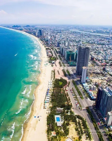 Villa ngay biển cần bán ngay sẵn dòng tiền ổn định hằng tháng
