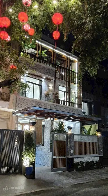 Bán gấp villa mỹ phước, phú mỹ hưng. 7x18.5m, giá 52 tỷ 0938 602 *** nhân