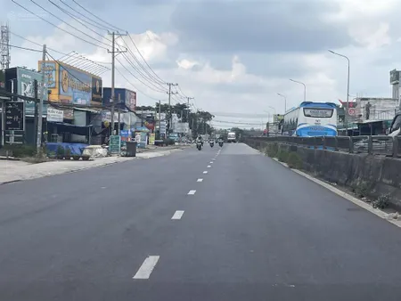 Chính chủ cần bán 7100m2 đất mặt tiền quốc lộ 1a, xã hưng lộc, huyện thống nhất
