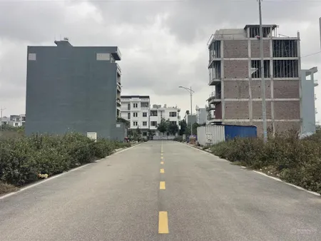 98.1m2 đất tđc đồng bồ ngang 5m đông nam