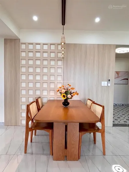 Bán scenic valley 1 giá siêu sốc chỉ 6tỷ7 căn 2pn nhà đẹp ngay để xem nhà