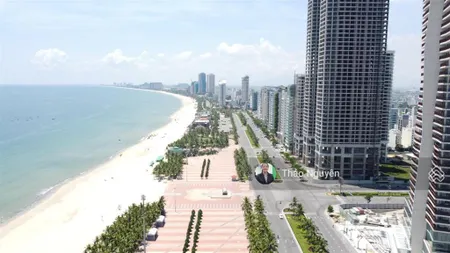 Chính chủ bán gấp nhà 5 tầng, mặt tiền hoàng sa, view trực diện biển