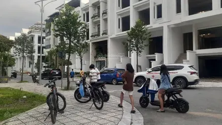 Chính chủ cần bán nhà liền kề, khu đô thị đồi văn hóa, đường hàm nghi, phường việt trì