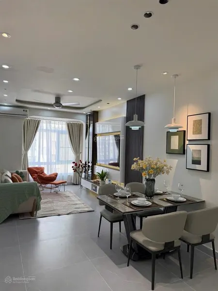 Nhà đẹp vị trí góc 74m2, 3pn 2wc khu sky garden phú mỹ hưng quận 7