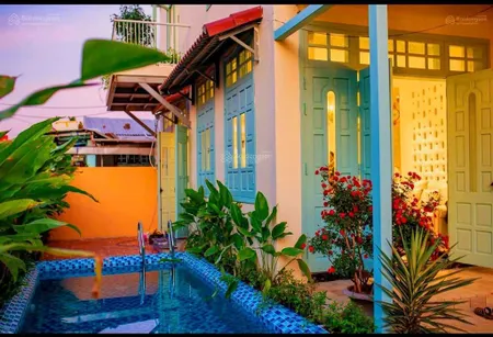 Vài villa hai mặt tiền cẩm châu đoạn gần phố cổ