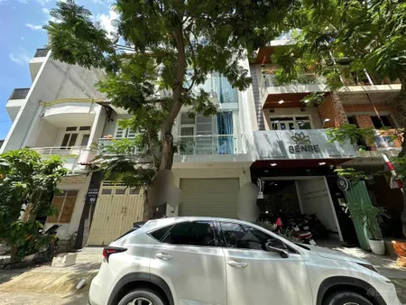 Chủ hạ giá bán nhanh nhà phố full nội thất dt 4x18m kdc công ích quận 4, p. phú mỹ, q7