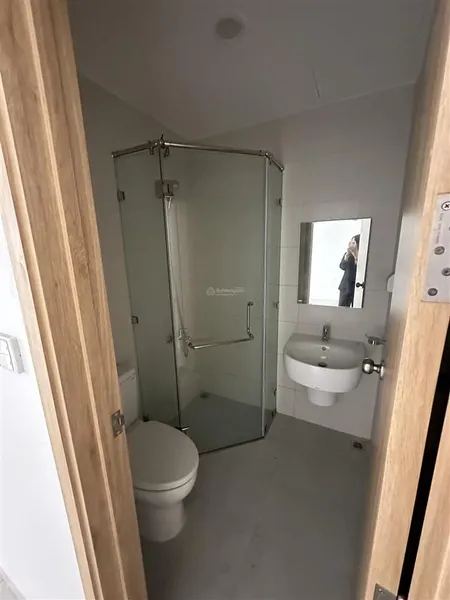 Bán căn hộ làng đại học the east gate 2pn 2wc căn góc 2 view thoáng mát, sổ sẵn, ở được ngay