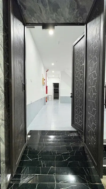 #nhỉnh 10 tỷ nhà dòng tiền kim đồng giáp bát lô góc 43m 6 tầng thang máy