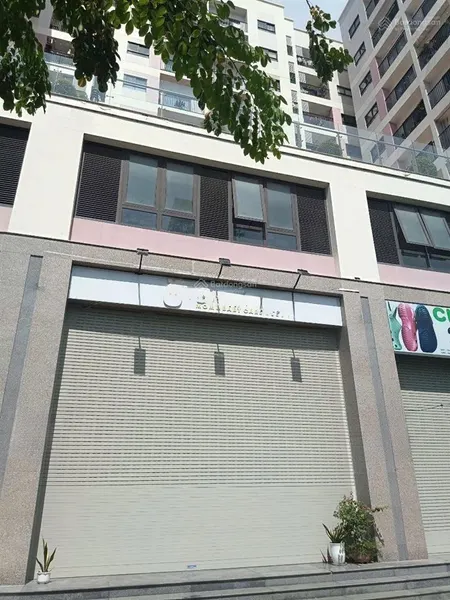 Bán shophouse tòa xh2 vcn phước long 2 mặt tiền đường a3 giá tốt chỉ 5,7 tỷ