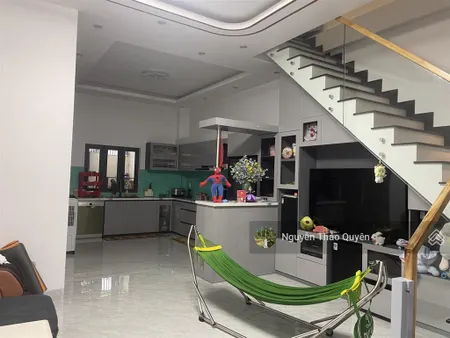 Nhà 1 trệt 1 lầu hẻm phan đăng lưu mới xây kiên cố phường 1 cách bờ hồ bảo lộc chỉ 500m