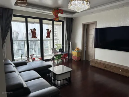 Bán căn hộ cc 3 ngủ + 1 sổ đỏ chính chủ (mình là chủ nhà đăng tin không qua môi giới)