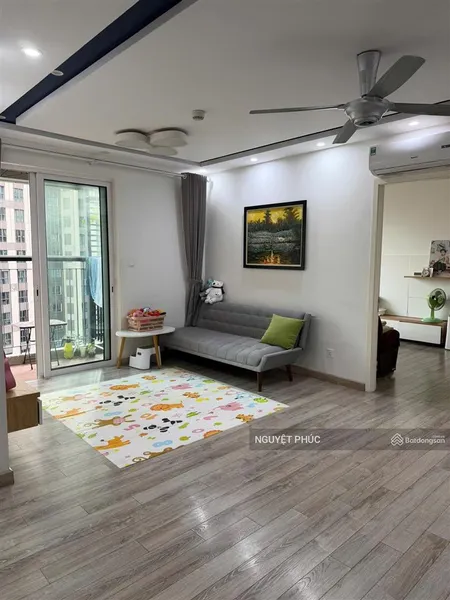 Season avenue 2 ngủ, view bể bơi,, có slot ô tô, đầy đủ đồ. giá tốt